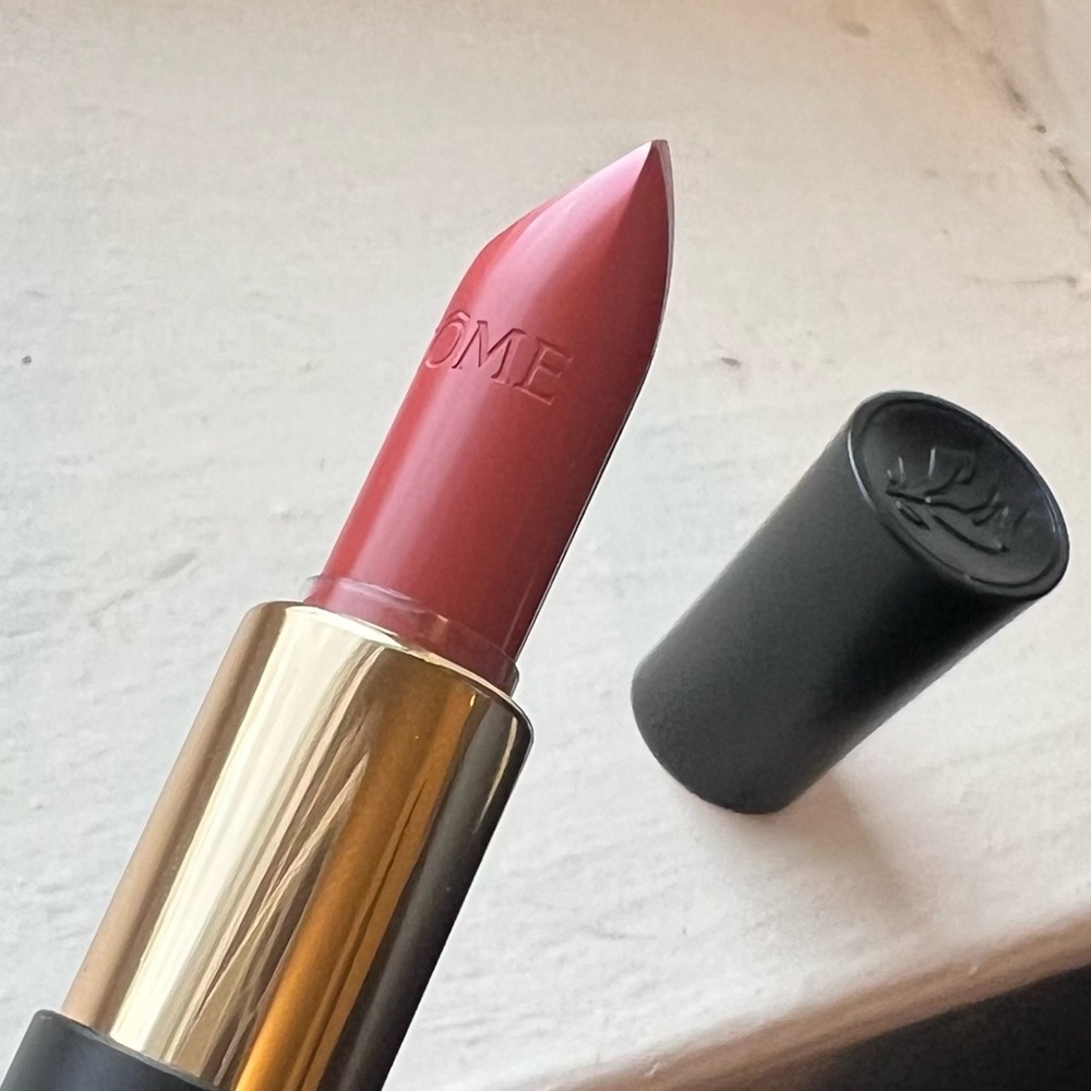 Lancome lipstick 274 Cream nude l’absolue rouge lip new
